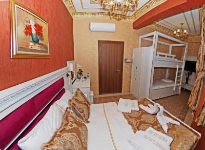 Sirkeci Gar Hotel - image 2