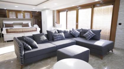 Florya House Hotel - image 20