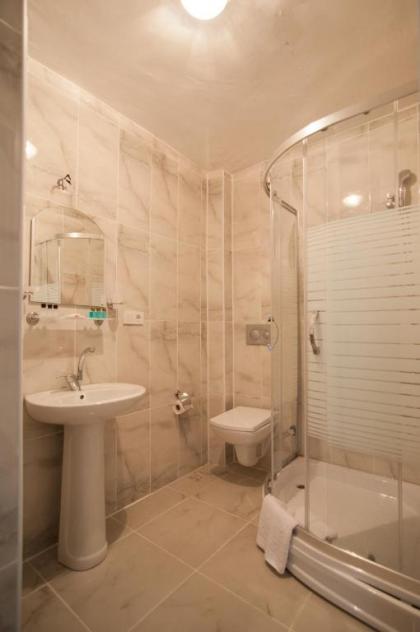 Hotel Estambul - image 20
