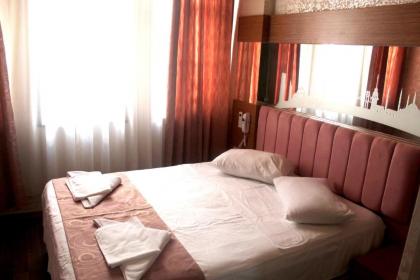 HOTEL MEGARON - image 11