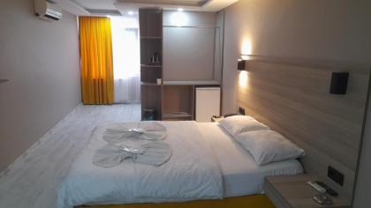 Moon Hotel Şirinevler - image 30