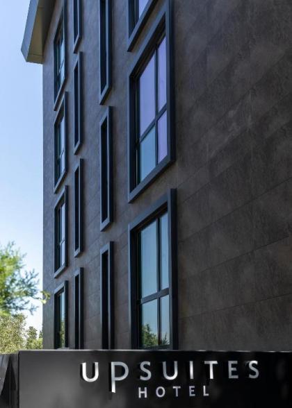 Upsuites Hotel - image 10