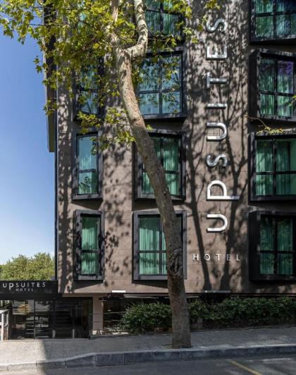 Upsuites Hotel - image 11
