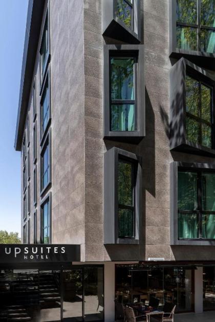 Upsuites Hotel - image 8