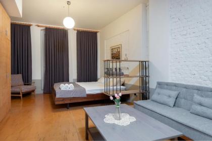 Mayer Loft Suites - image 1