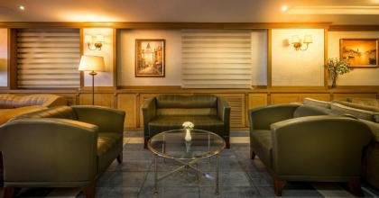 Gul Hotel - image 1