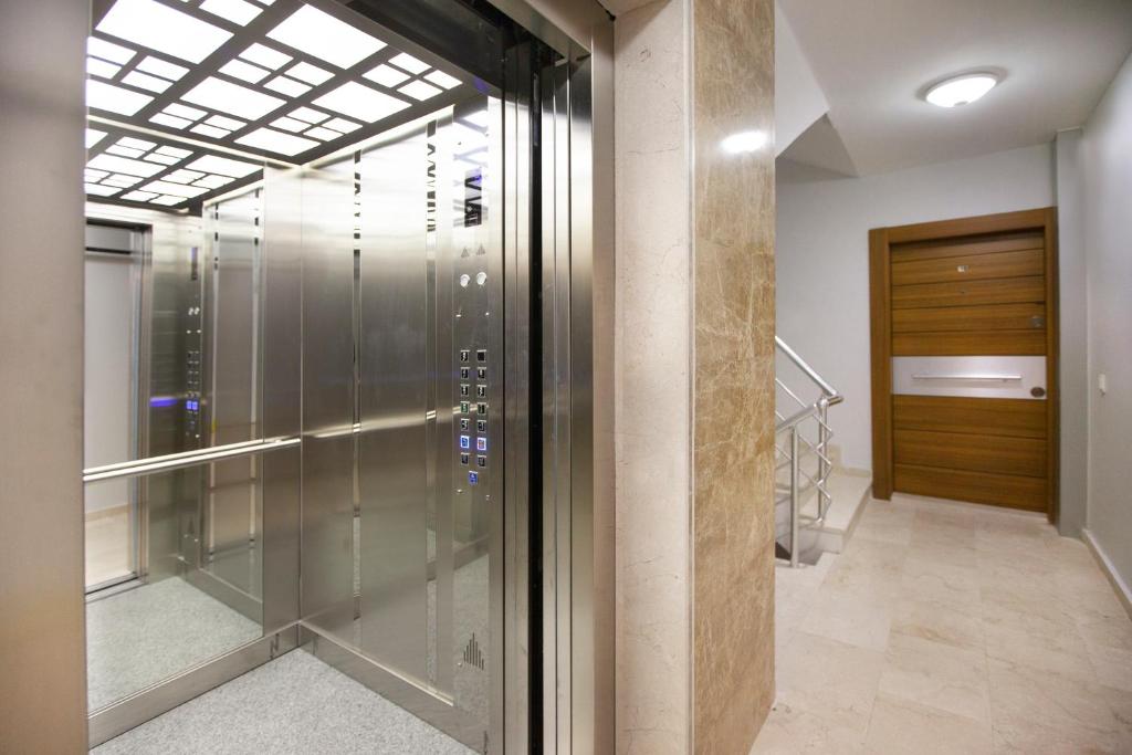 Jevahir Residence Weekly Sterilized - image 3