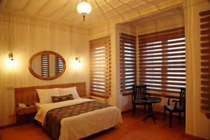 Belizia Hotel - image 1