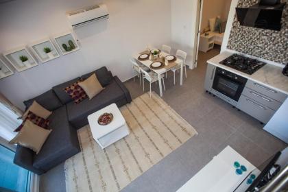 Truemar Hotels & Suites - image 14