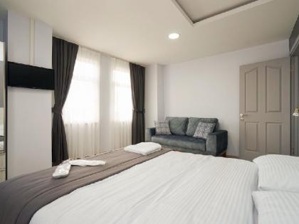 Element Residence - image 2