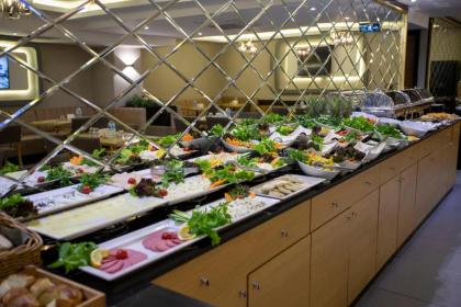 BEST GARDEN HOTEL - image 4