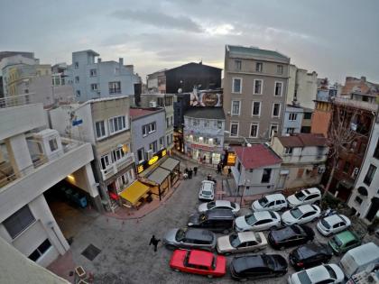 Taksim Square Apart Hotel - image 12