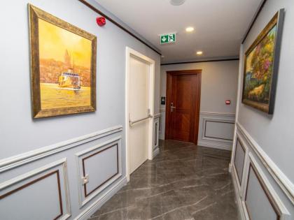 HHK Hotel Downtown - image 11