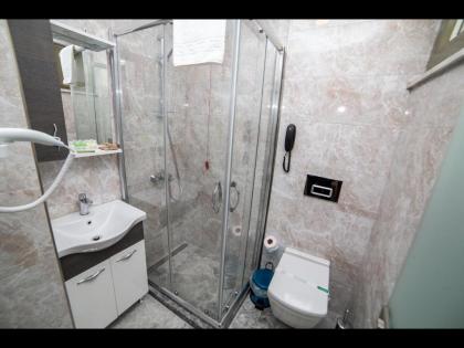 HHK Hotel Downtown - image 12