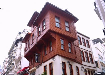 Elyka Hotel - image 1