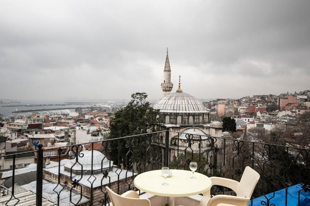 Black Pearl Apart Istanbul - main image