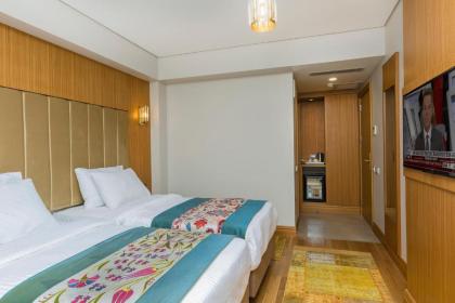 Obelisk Hotel&Suites - image 18