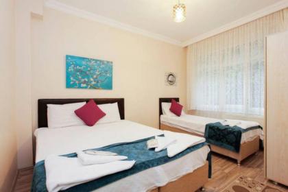 Divan Wooden Guesthouse - image 2