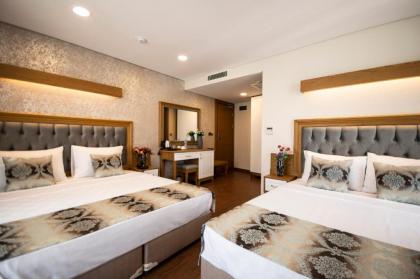 Eliza Hotel - image 16