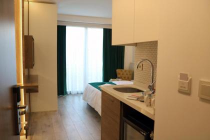 Musk Hotel - image 6
