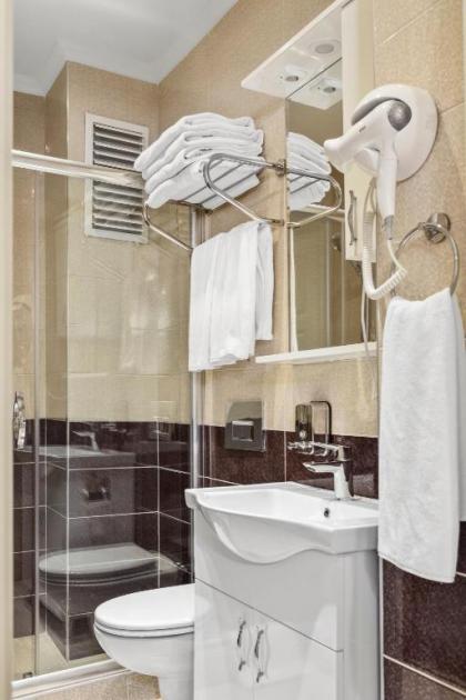 Modern Suites - image 11