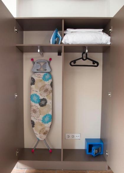 Modern Suites - image 19