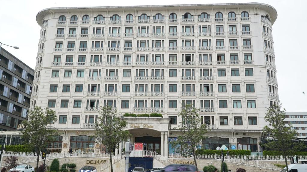 My Palace Rooms Hotel - main image