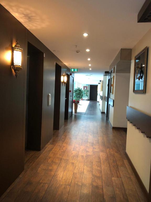 My Palace Rooms Hotel - image 3