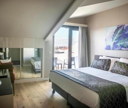 Elm Suite Hotel - image 13