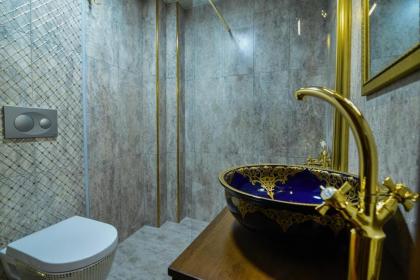 Basilica Guest House - image 20