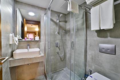The Tango Hotel Taksim - image 13
