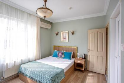 Sofia Corner Hotel - image 16