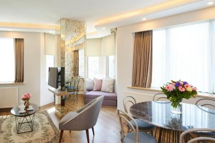 All Seasons Suites - image 13
