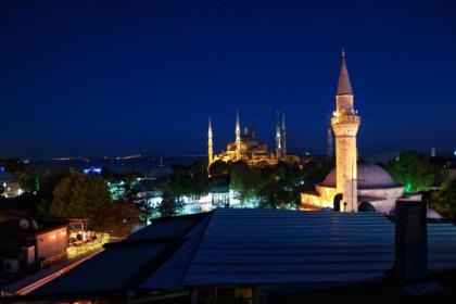 Nomade Old City Hotel - image 12