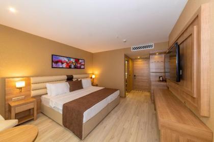 38 Hotel - image 15