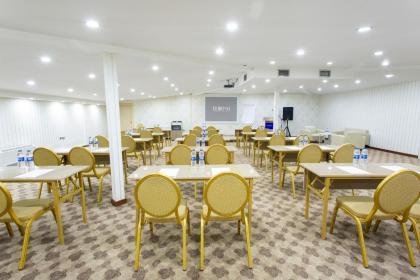 The Bostanci Otel - image 10