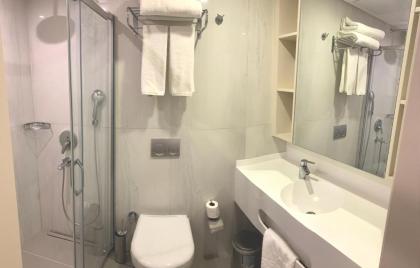 Suadhan Hotel - image 5