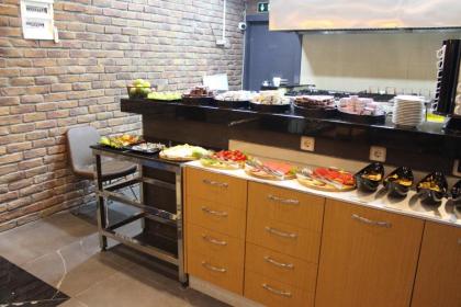 İstanbul Terrace Hotel - image 16