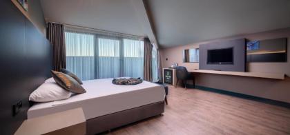 Hidden Hills Hotel Istanbul Airport - image 8
