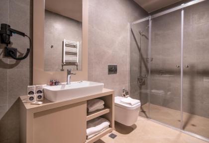 Hidden Hills Hotel Istanbul Airport - image 13
