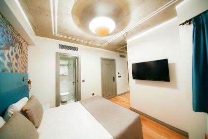 Royal Galata Hotel - image 20