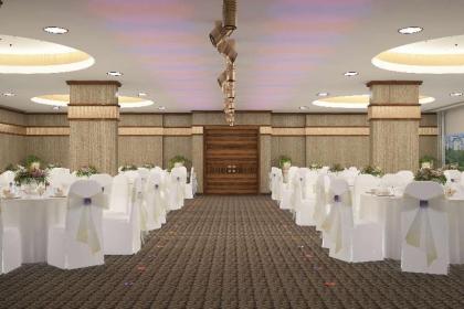 Tryp by Wyndham Istanbul Topkapi - image 8