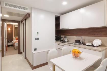 Sherry Suites Karaköy - image 17