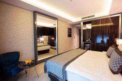 Euro Design Hotel - image 20
