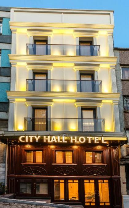 City Hall Hotel - image 1