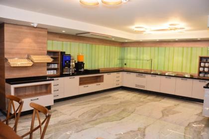 RADAR HOTEL - image 3