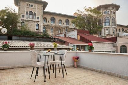 Seven Rooms Oldcity Hotel - image 2