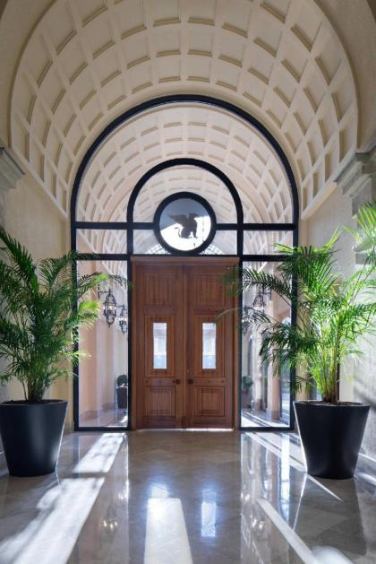 JW Marriott Istanbul Bosphorus - image 6