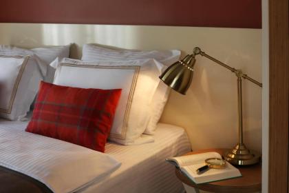 The Fox Hotel - image 14