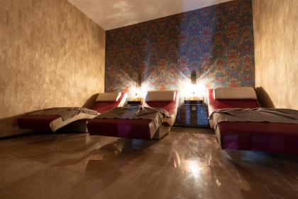 World Point Hotel Besyol - image 5